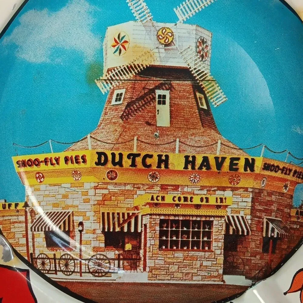 Dutch Haven Souvenir Ashtray Home of the Original Shoo-Fly Pie Amish Country